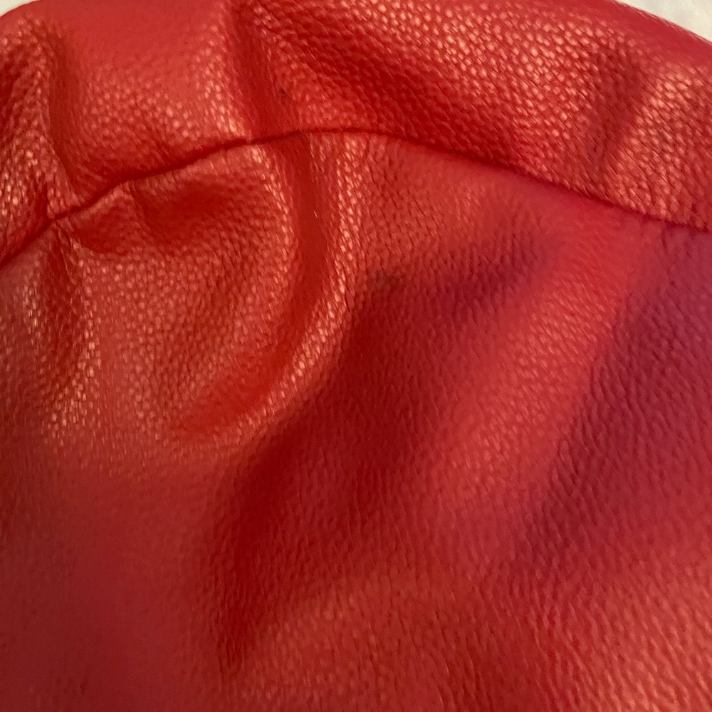 Red Purse - Picture 8 of 8